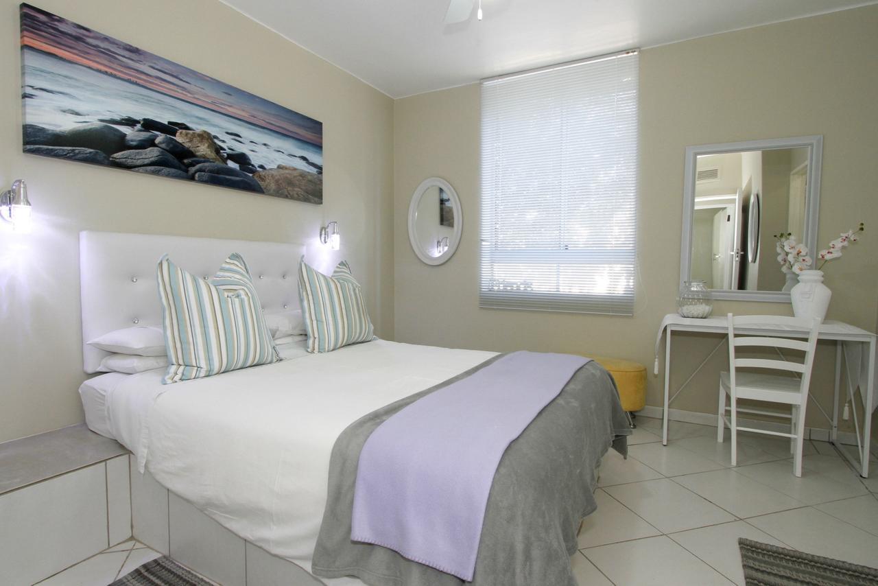 6 Ipanema Beach Durban Exterior photo